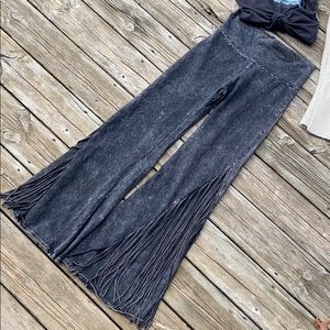 NWT T Party fringe bell leggings